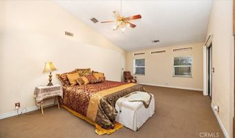 13889 Olathe Rd, Apple Valley, CA 92307