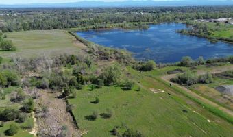 19300 Latona Rd, Anderson, CA 96007