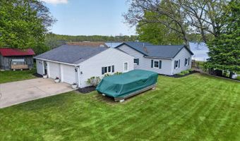 3880 Bell Lake Dr NE, Ada, MI 49301