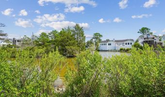 214 2ND St, Bethany Beach, DE 19930