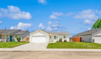 1913 Cambridge St, Caldwell, ID 83607