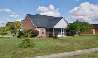 977 Southwick Dr, Alcoa, TN 37701