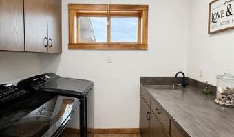 5404 Sioux Rd, Carlsbad, NM 88220
