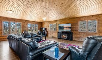 1415 County Road E W, Arden Hills, MN 55112