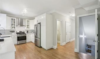 2784 White Oak Dr, Decatur, GA 30032