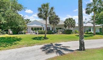 556 TIMBER BRIDGE Ln, Atlantic Beach, FL 32233