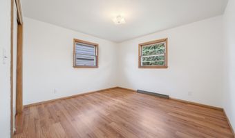 1500 E LINDBERGH St, Appleton, WI 54911