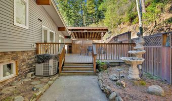 6482 Grant St, Bonners Ferry, ID 83805
