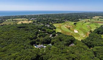 68 Fresh Pond Rd, Amagansett, NY 11930