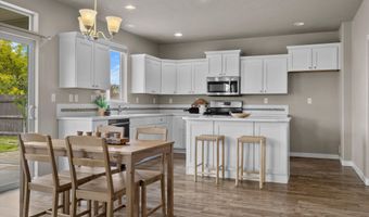 21278 SE Daylily Ave, Bend, OR 97702