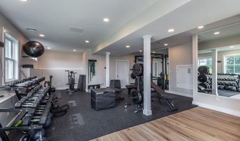 83 Thomson Rd, Bethlehem, CT 06751