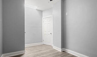 2005 SINCLAIR Ln, Baltimore, MD 21213