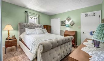 584 Stanley Rd, Akron, OH 44312