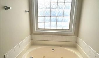 160 Whisperwood Ln, Athens, GA 30605