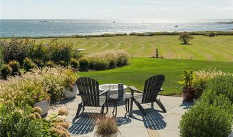 71 Cliff Dr, Narragansett, RI 02882