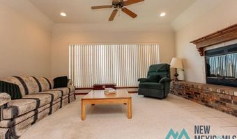 916 Fountain Dr, Carlsbad, NM 88220