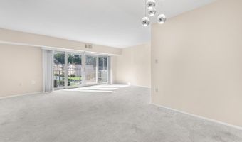 5204 NEWTON St #304, Bladensburg, MD 20710