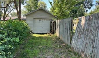 221 E Broadway Ave, Augusta, KS 67010