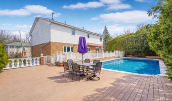 26 Altoona Ave, Staten Island, NY 10306