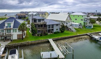 221 Smith St, Atlantic Beach, NC 28512
