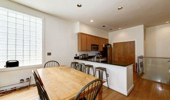 2363 CHAMPLAIN St NW 8, Washington, DC 20009