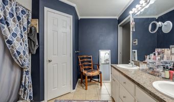 1111 Deer Ct, Abernathy, TX 79311