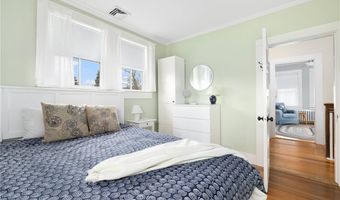 59 Mount Hope Ave, Jamestown, RI 02835