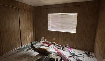 33800 S DAVENPORT Ln, Black Canyon City, AZ 85324