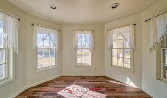 27 Longhorn Dr, Cody, WY 82414