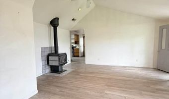 2203 Utah St, Carlsbad, NM 88220