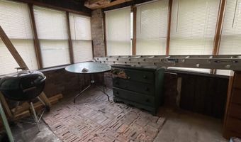 177 Williams St, Algonac, MI 48028