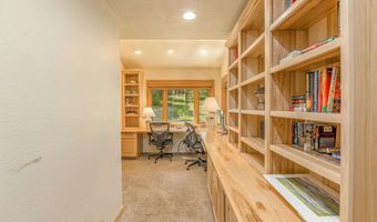 60 Taos Dr, Angel Fire, NM 87710