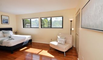 609 Watersedge Dr, Ann Arbor, MI 48105