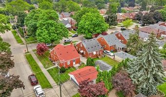 8904 Becker Ave, Allen Park, MI 48101