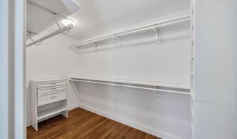 52 Clubhouse Dr, Bourne, MA 02532
