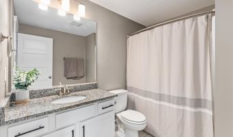 1020 Baileys Grove Dr, Adel, IA 50003