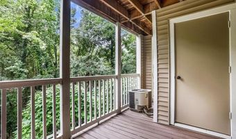 518 Barrington Hls, Atlanta, GA 30350