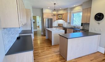 480 Maple Hill Rd, Auburn, ME 04210