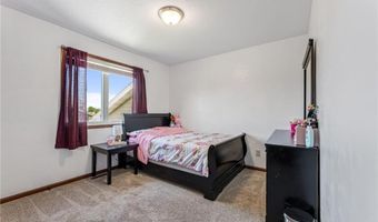 809 24th Ave NW, Austin, MN 55912