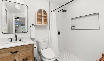 2318 Plum St, San Diego, CA 92106