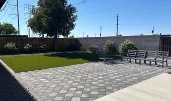 2902 W STRAFORD Dr, Chandler, AZ 85224
