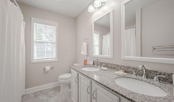 5 SALINA Ct, Hockessin, DE 19707