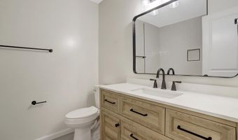 4112 CENTURY Ct, Alexandria, VA 22312