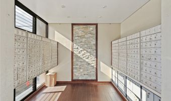 3045 Ala Napuaa Pl 1416, Honolulu, HI 96818