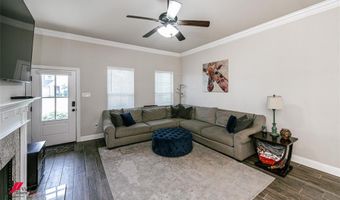 1544 Riverview Ln, Shreveport, LA 71104