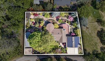 610 Orchard St, Ashland, OR 97520
