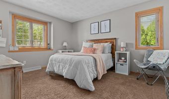 W5982 STRAWFLOWER Drive, Appleton, WI 54915