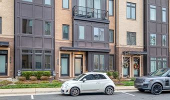 23586 WATERFORD DOWNS Ter, Ashburn, VA 20148