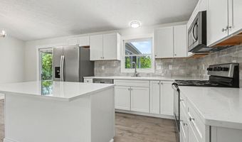 4315 Corner Rd, Alexandria, OH 43001