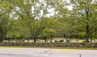 37 Central Rd, Rye, NH 03870